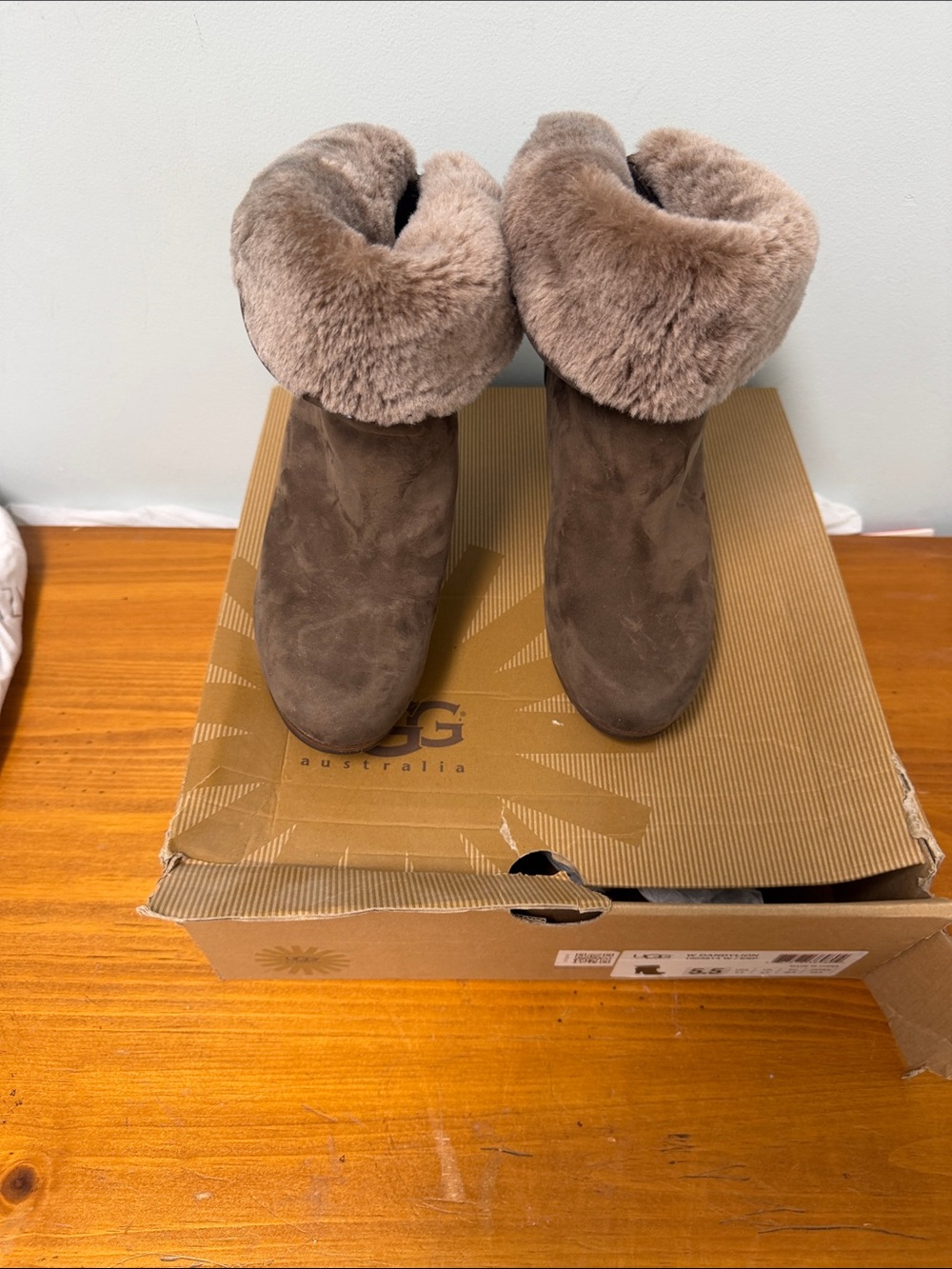 UGG Women's Suede Shearling Cuff Ankle Boots - Taupe Brown